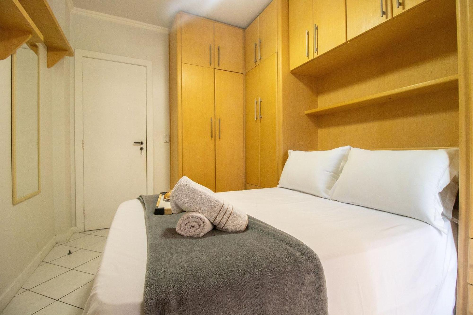 Bor41 - Quadra Mar, 4 Dorm, 2 Garagens, Churrasq. Apartamento *